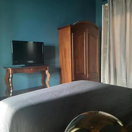 Vera Guest house *